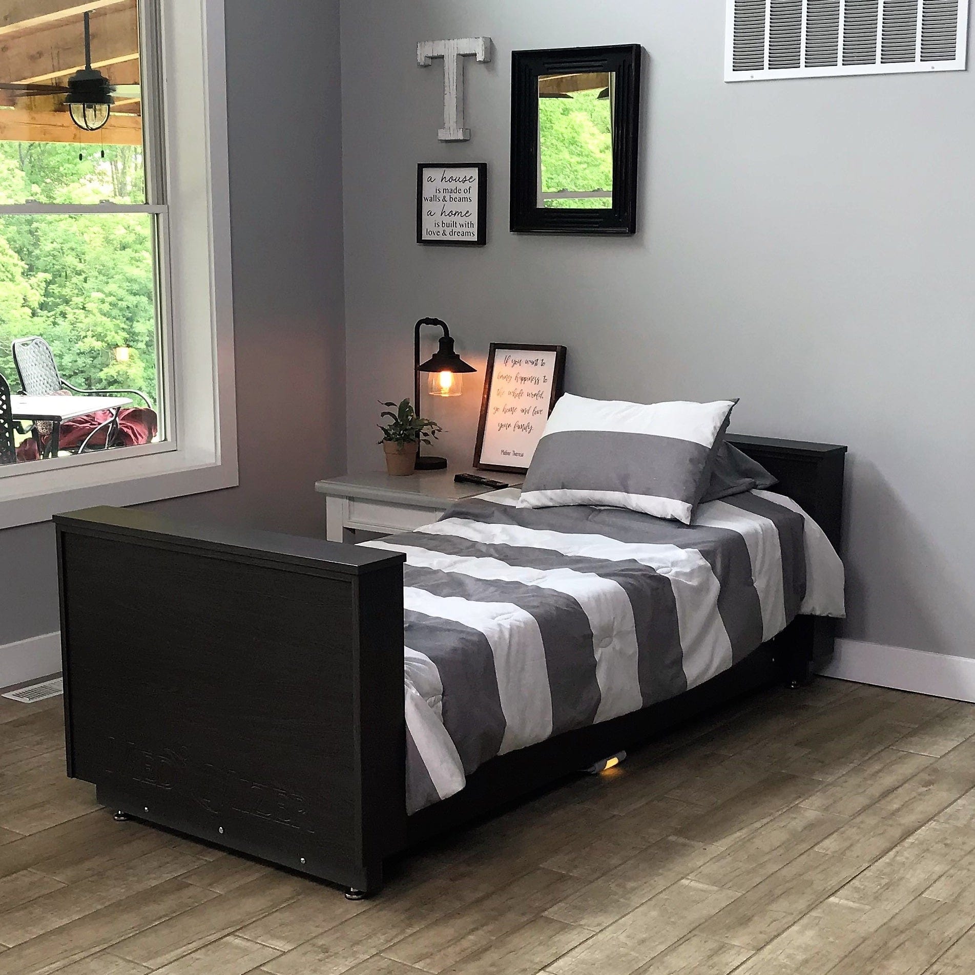 Med-Mizer ActiveCare Deluxe Rotating Pivot Bed